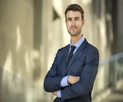 اقای اکبری
